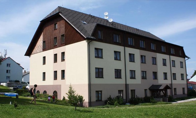 Borova Lada Apartment | Family-Friendly Retreat at Apartment Borová Lada