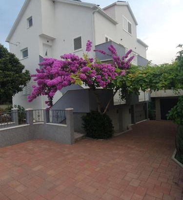 Orebic Apartment | Top-Rated Oceanfront Escape at Apartment Bozovic