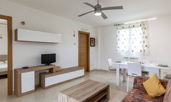 Bagnone Apartment | Cozy Apartment 'Ca' Graziosi Cuori' with Mountain Views