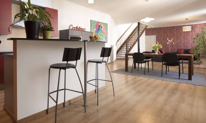 Historical Center Bruges Apartment | Elegant Apartment Carmers: 1 Bedroom with Pool & Restaurant