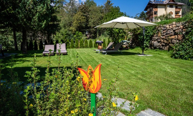 Celledizzo Apartment | Cozy Apartment 'Casa Ai Laresi 2' with Garden & Wi-Fi