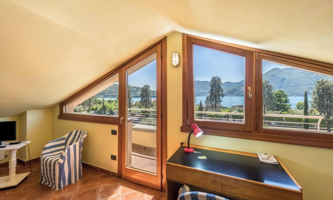 Marone Apartment | Scenic Lake View Apartment 'Casa Caterina Mansarda' Retreat