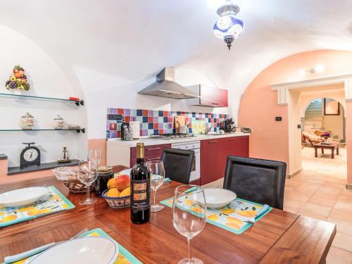 Pietrabruna Apartment | Family-Friendly Apartment Casa Derna Awaits Your Stay