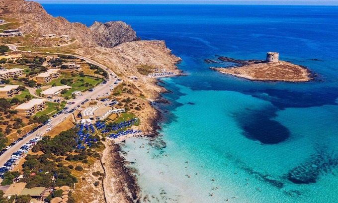 Tottubella Apartment | Cozy Apartment 'Casa Ikos' with Garden, Wi-Fi & Spa Access