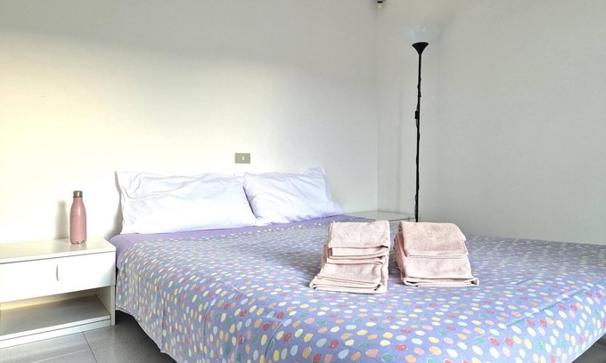 Casez Apartment | Apartment 'Casa Maia - Bombo' with Mountain View, Shared Terrace and Wi-Fi