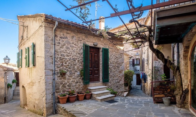 Montemerano Apartment | Apartment "Casa Piccola" near Terme di Saturnia