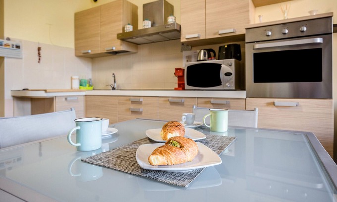 Cittadella Apartment | Perfect Stay at Casa San Domenico: Balcony, Wi-Fi & More!