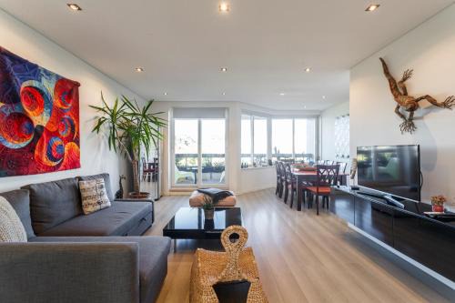 Oeiras Apartment | Oceanfront Apartment Casa Verena: 4-Star & Guest Rated 10/10
