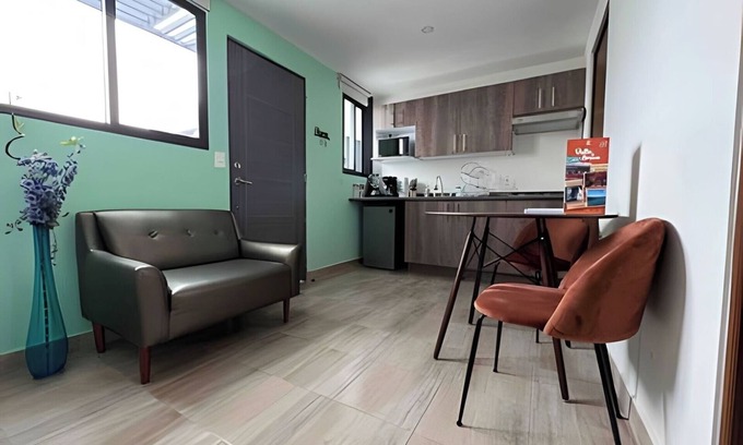 Gustavo A. Madero Apartment | Modern Apartment CDMX in North Zone - Pet Friendly & Breakfast