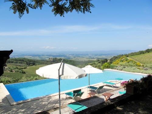 Castellina in Chianti Apartment | Pet-Friendly Apartment Cellole - La Stalla with Pool Access