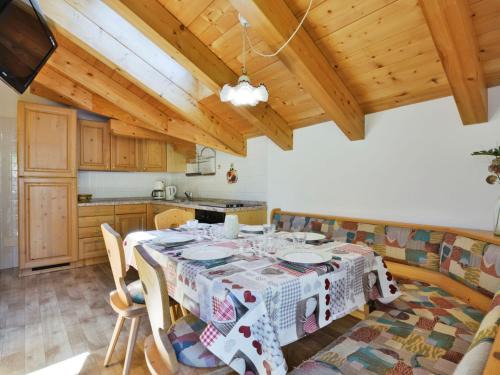 Fontanazzo Apartment | Kid-Friendly Retreat at Apartment Cecilia-4 by Interhome
