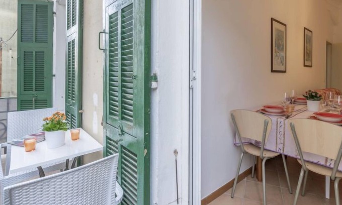 Dolceacqua Apartment | Apartment Centrale in Dolceacqua - 5 persons, 2 bedrooms