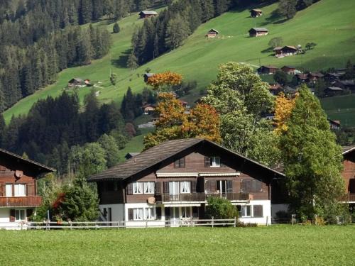 Lenk Apartment | Explore Apartment Chalet Claudia - Family-Friendly Retreat