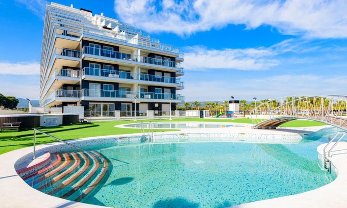 Cabanes Apartment | Oceanfront Apartment Ciudad Jardin - Marina d'Or by Interhome