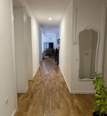 Ilidza Apartment | Family-Friendly Apartment Comfy Home - Rated 10/10 by Guests