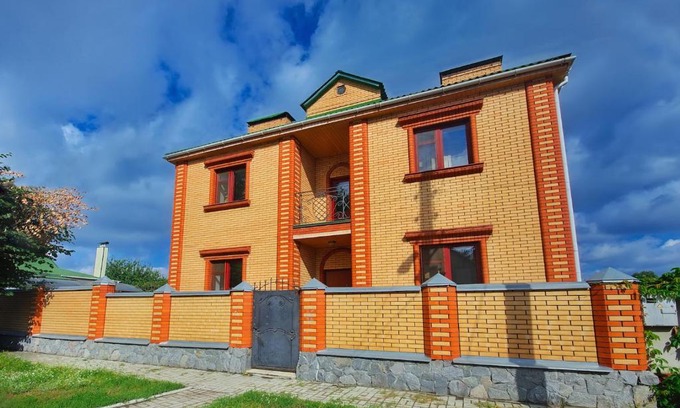 Sumy Apartment | Pet-Friendly Apartment Complex with Perfect 10/10 Review