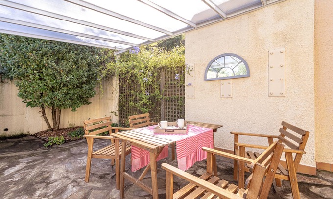 Ceret Apartment | Apartment 'Côté Jardin' with View, Terrace and Garden, 2 Minutes from the Center of Céret
