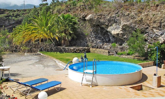 Las Cuevecitas Apartment | Discover Apartment Cuevecitas - Ideal for Families and Relaxation