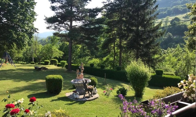 Smoljanac Apartment | Discover Apartment Dalija: Nature & Scenic Views in Croatia