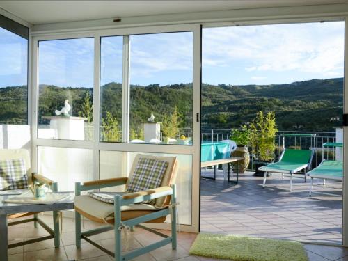 Isolalunga Apartment | Family-Friendly Retreat at Apartment Daniela - DOL295