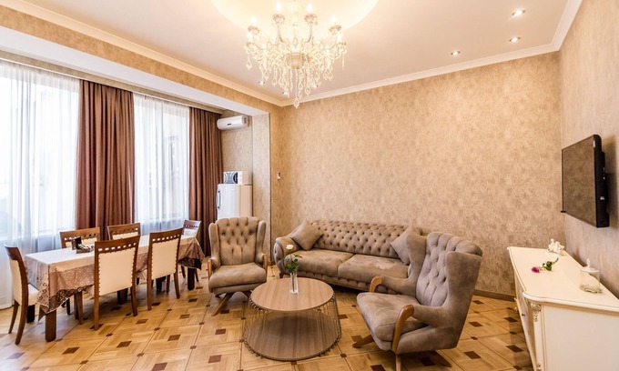 Chugureti Apartment | Stylish Apartment Dat Exx: 4-Star Stay near Marjanishvili
