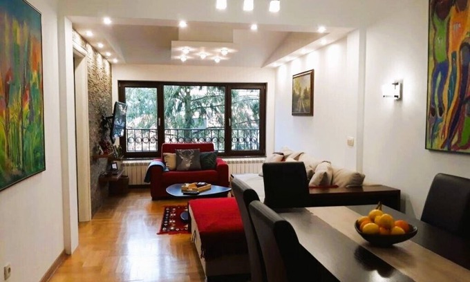 Zlatibor Apartment | Deluxe Double King Suite at Apartment de La Falaise