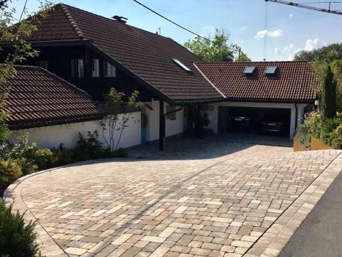 Hoechenschwand Apartment | Deluxe Suite Apartment: Perfect for Family Getaways