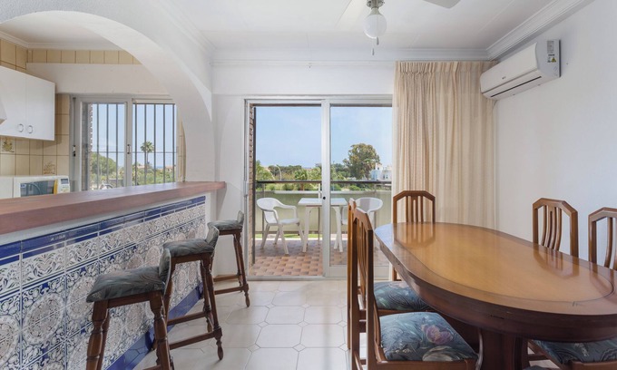Les Deveses Apartment | Ideal 'Deveses Beach' Apartment with Sea View & Balcony