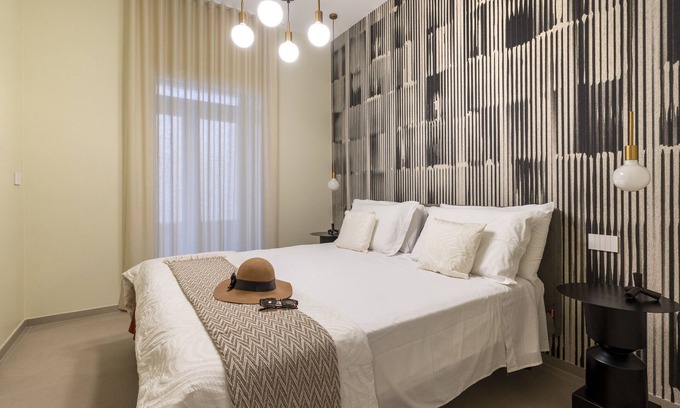 Locorotondo Apartment | Comfortable Apartment "Dimora Màufra" with Wi-Fi & A/C