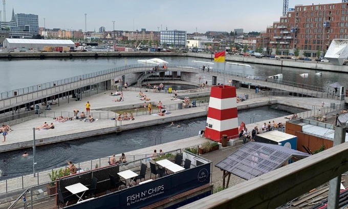 Aarhus C Apartment | Seafront Apartment at Bassin 7 with Big Balcony & Free Parking