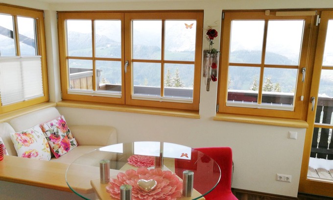 Michaelerberg Apartment | Apartment Dornrosen, balcony with panoramic view