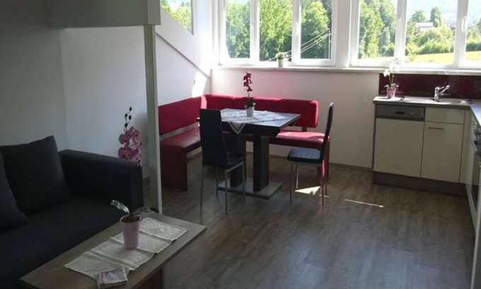 Mondsee Apartment | Top-Rated Apartment Drachenwand - Family-Friendly Retreat