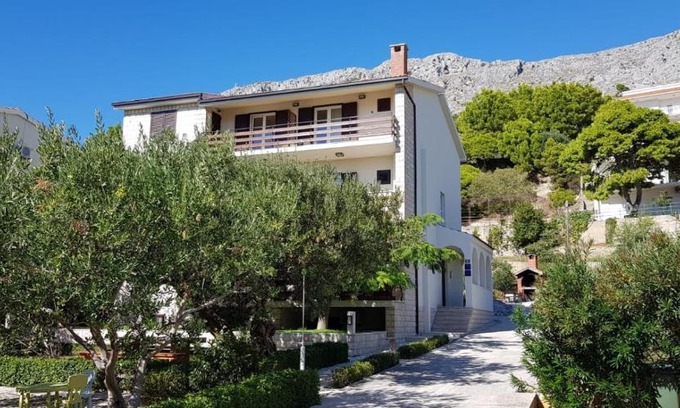 Duce Apartment | Top-Rated Family-Friendly Stay at Apartment Duce 2821c