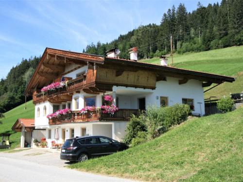 Holdernach Apartment | Family-Friendly Apartment Eberharter-1 by Interhome