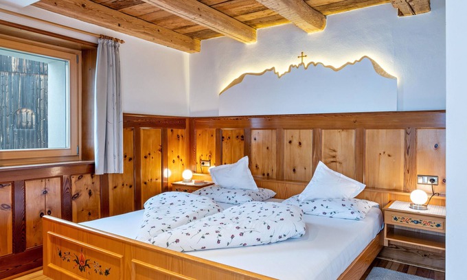 Nova Ponente Apartment | Apartment 'Eggental': Scenic Mountain Views & Shared Garden