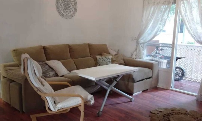 Cadiz Apartment | Relaxing Apartment El Nido in Cadiz with Spa & Breakfast