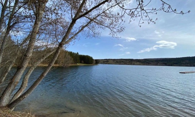 El Rasillo de Cameros Apartment | Relaxing Apartment 'Luar 2' with Balcony and Mountain Views