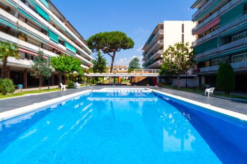 Sant Andreu de Llavaneres Apartment | Discover Apartment Llavaneres I: Oceanfront & Family Friendly