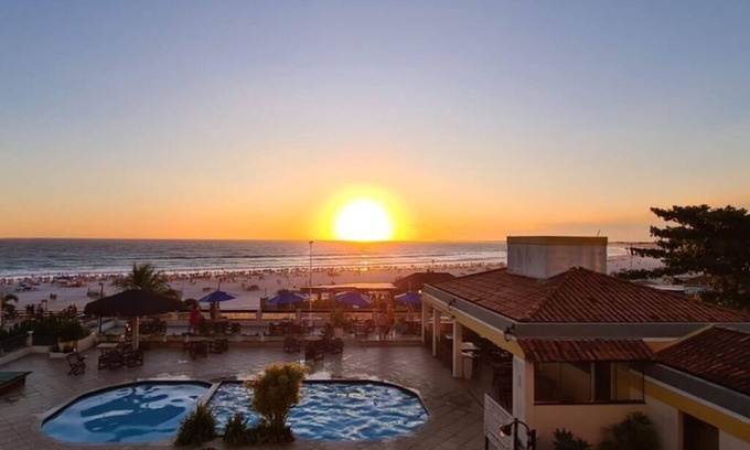 Centro Apartment | Scenic Apartment by the Sea in Arraial do Cabo