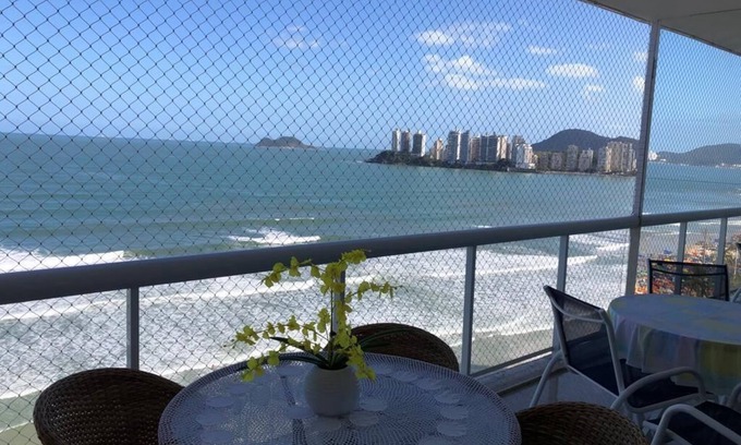 Centro Apartment | Seaside Apartment with Spa and Family Amenities Await