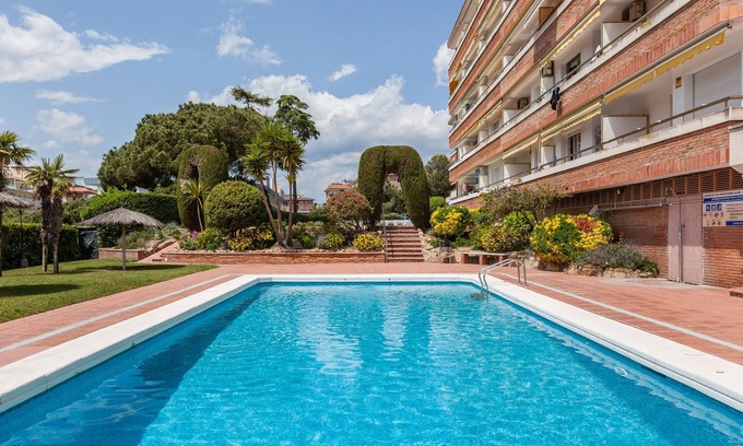 Lloret de Mar Apartment | Guest Rated 10/10: Fada Lloret with Pool & Ocean View