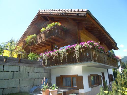 Lenzerheide Apartment | Pet-Friendly Apartment Fadail 2B with Oceanfront Views
