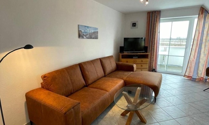 Petersdorf Apartment | Pet-Friendly Apartment Fehmarn with Breakfast & Kitchen