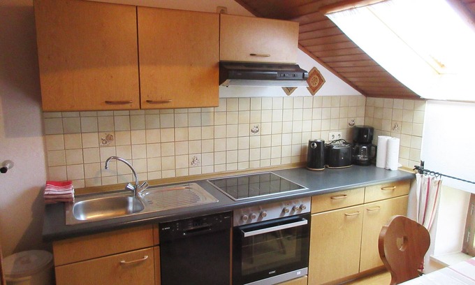 Taching a.See Apartment | Spacious Apartment "Feichtlhof" with Balcony & Family Amenities