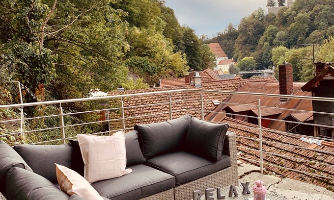 Passau Apartment | Beautiful Apartment 'Felix Living 7' with Oceanfront Views