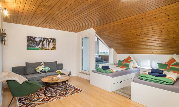 Schnetzenhausen Apartment | Oceanview Apartment 'Ferien Am See 11' - Rated 10/10!