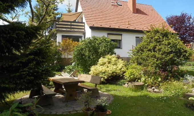 Stralsund Apartment | Apartment 'Ferienwohnung Spallholtz' with Balcony and Wi-Fi
