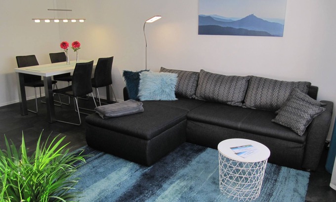 Albstadt Apartment | Comfortable Apartment 'Ferienwohnung Zollernalb' with Balcony