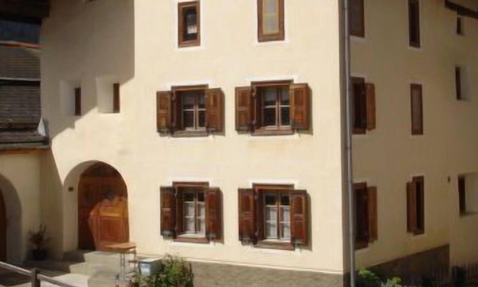 Ardez Apartment | Apartment Ferienwohnung Chasa Crusch 117 in Ardez - 10 persons, 4 bedrooms