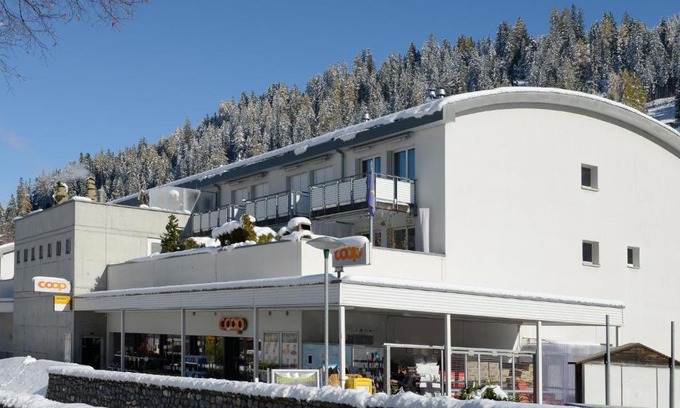 Churwalden Apartment | Family-Friendly Retreat at Apartment Ferienwohnung Saelens